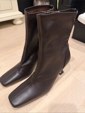 Tony Bianco Fomo Dress Boots Square Heels Ankle Shoes Brown Chocolate Nappa